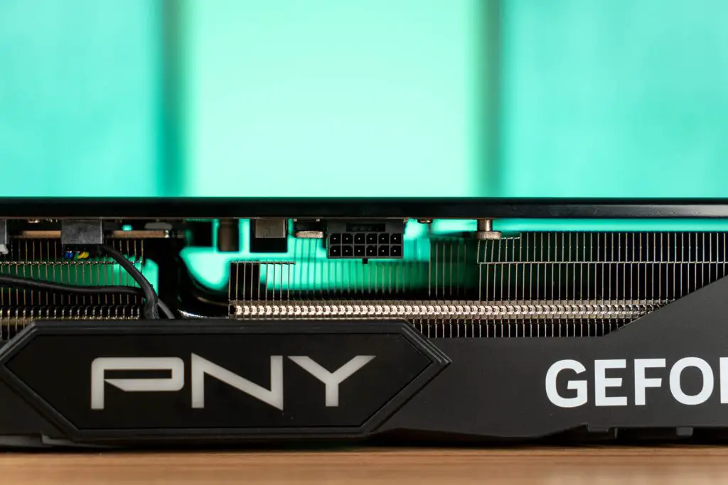 PNY GeForce RTX 4080 SUPER OC 04