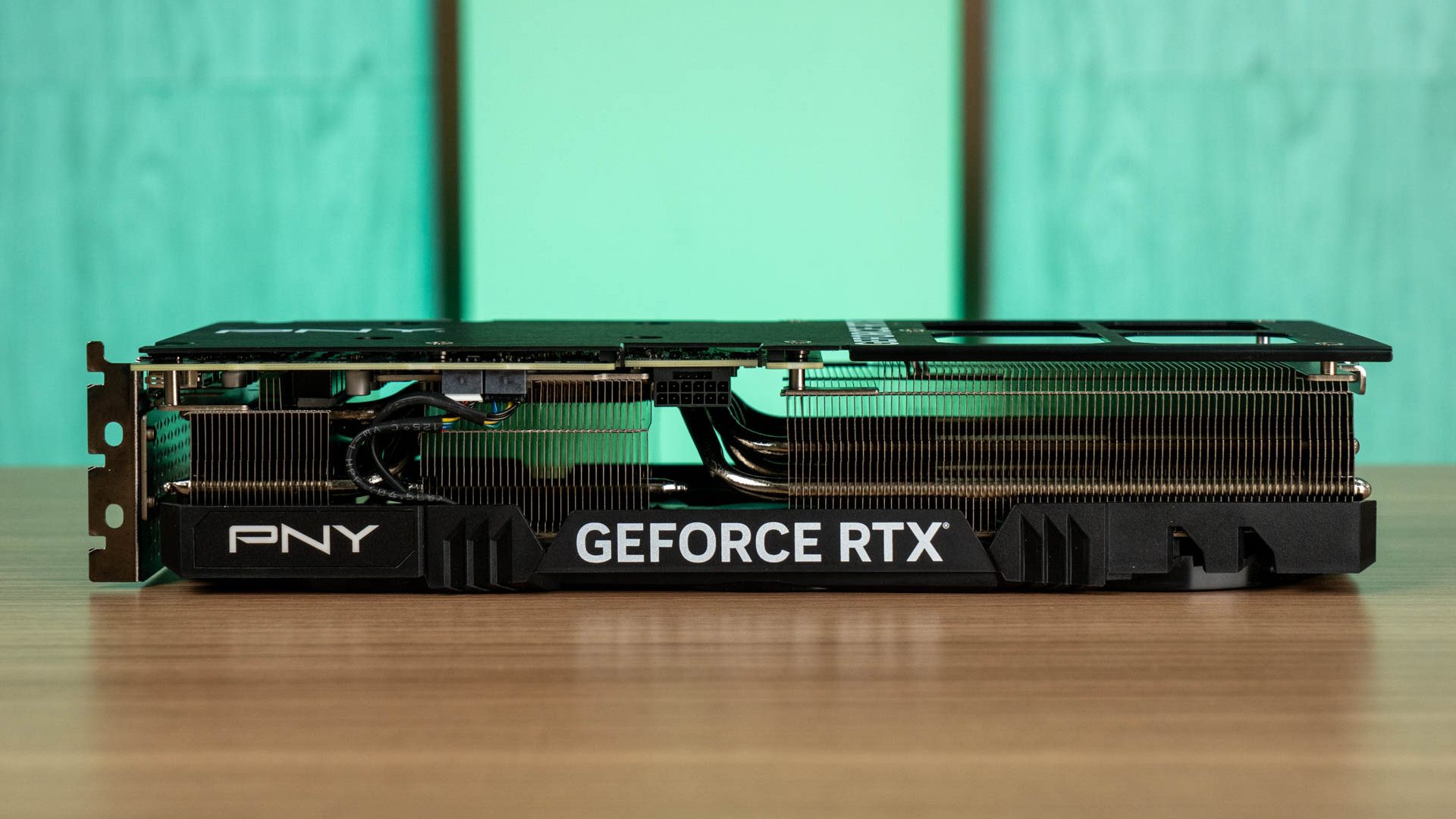 PNY RTX 4070 Ti Super VERTO OC 07