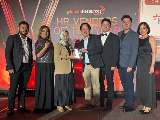 Picture 1 Awarded in HR Vendors of the Year 2023