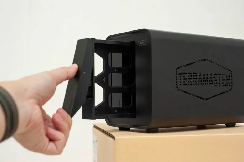 TerraMaster F2 212 07