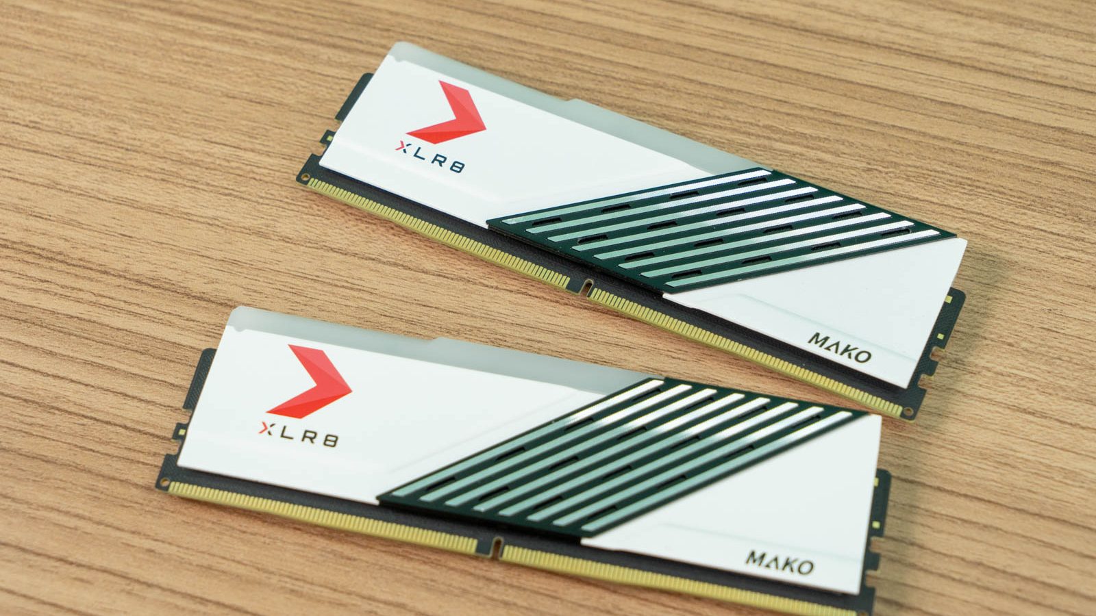 XLR8 Gaming MAKO EPIC X RGB DDR5 6400MHz 07