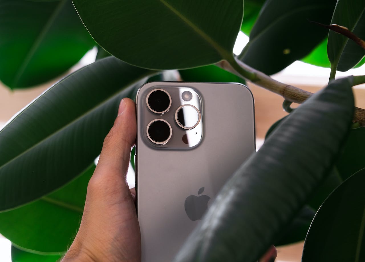 Apple Iphone 14 Series Revisited Still Worth It In 2024 Apple Iphone 14 Series Revisited Still Worth It In 2024